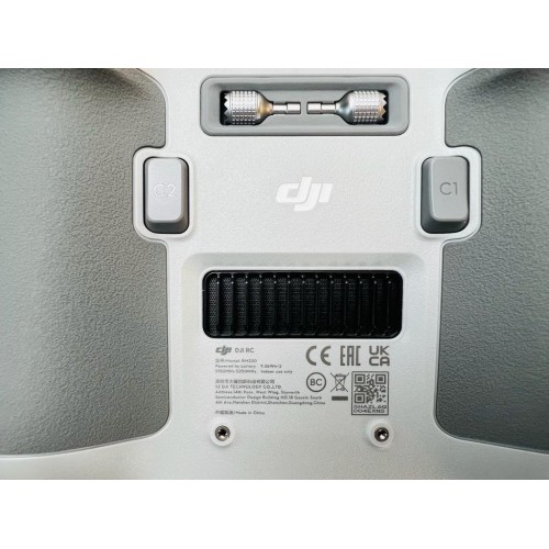 Квадрокоптер DJI Mavic 3 Pro в Орле с пультом DJI RC